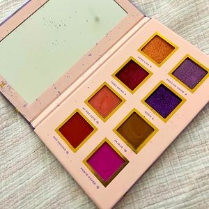 alamar cosmetics eyeshadow palette